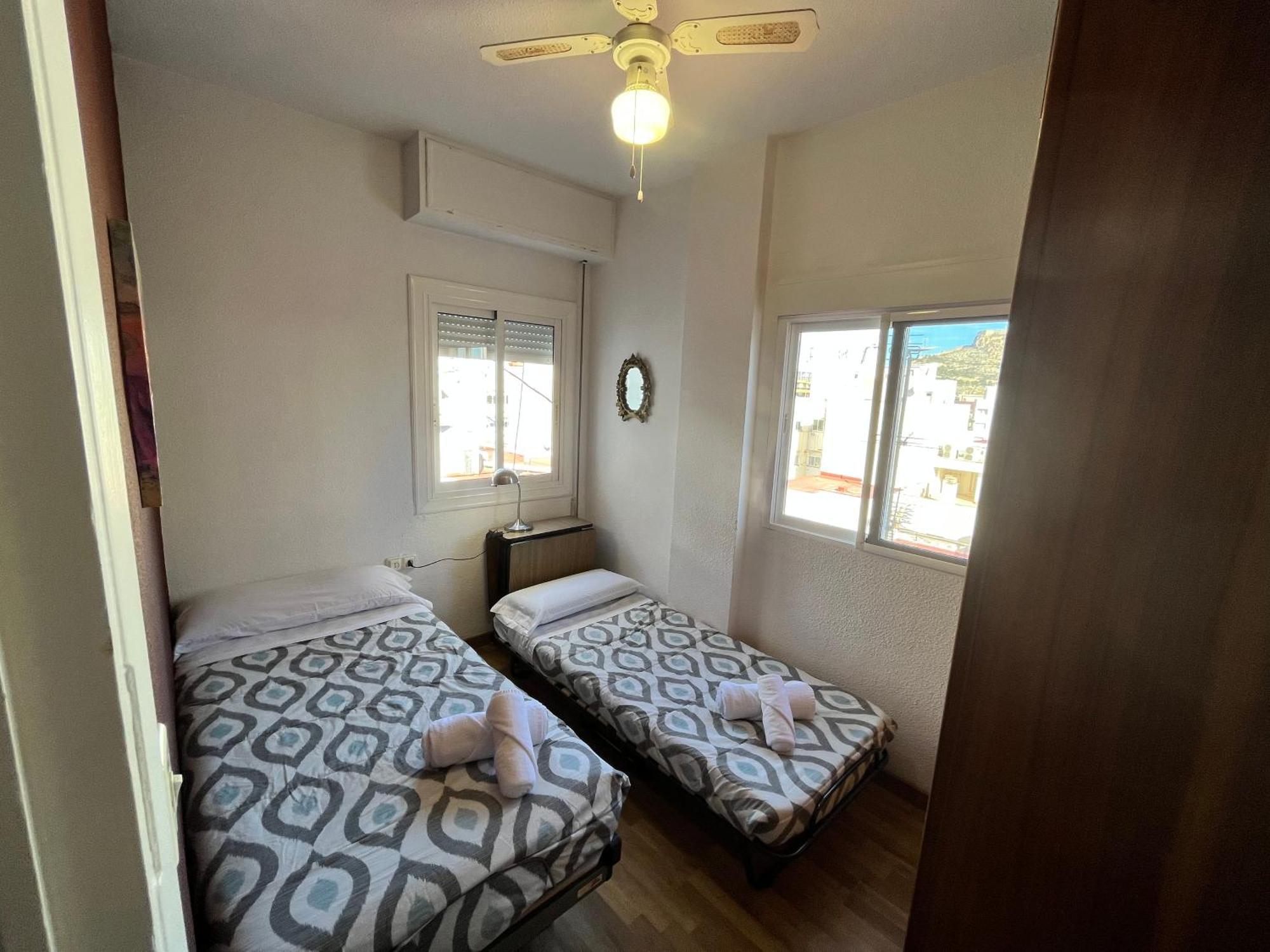 אליקאנטה 4 Bedrooms -Seneca Center Apartment מראה חיצוני תמונה